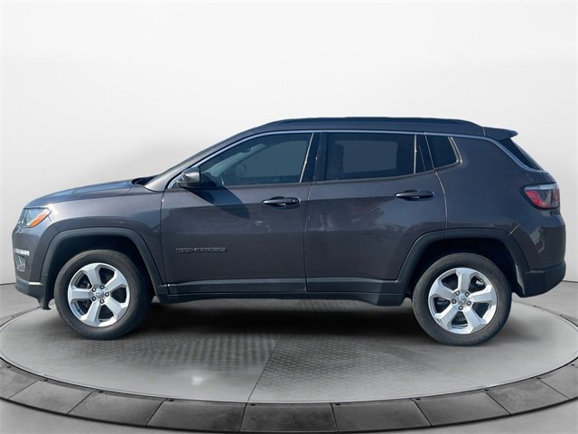 2020 Jeep Compass Latitude photo 2
