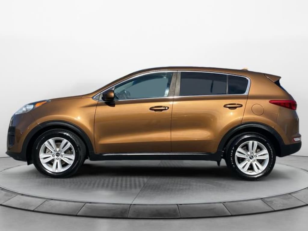 Used 2018 Kia Sportage LX SUV