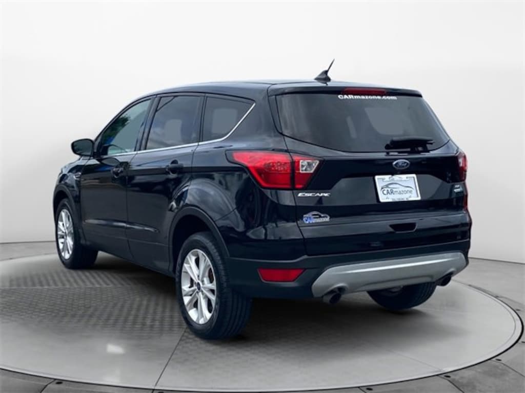 Used 2019 Ford Escape SE SUV