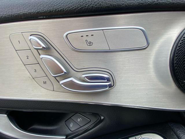 2019 Mercedes-Benz GLC GLC300 - Photo 18