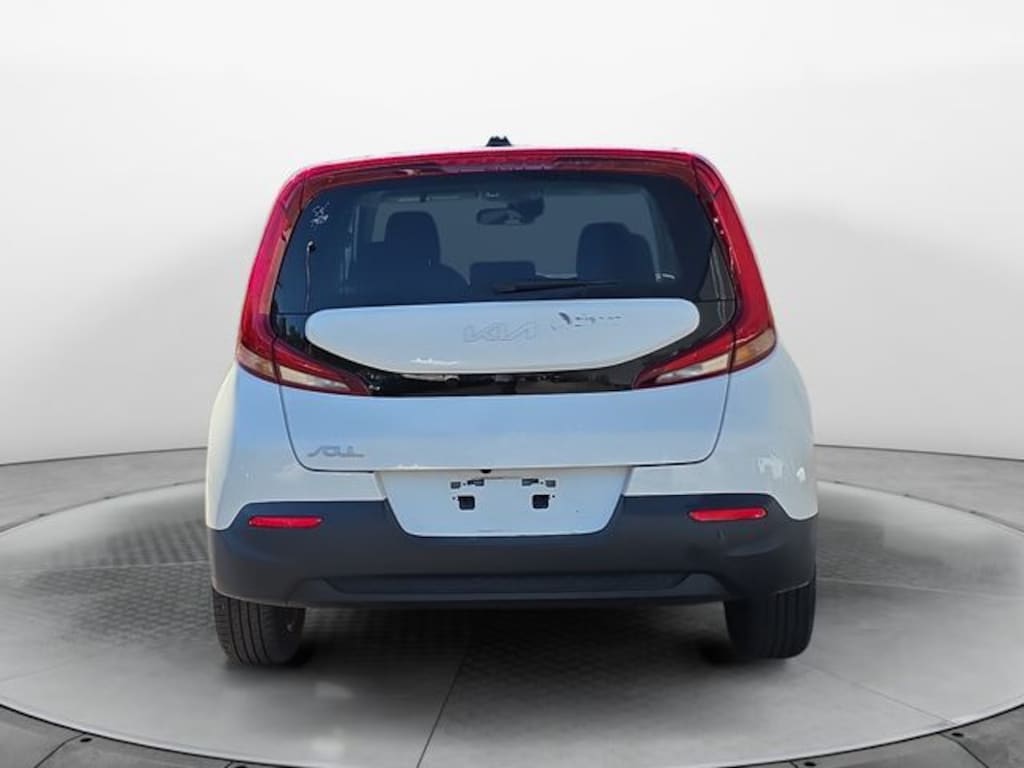 Used 2022 Kia Soul LX Hatchback