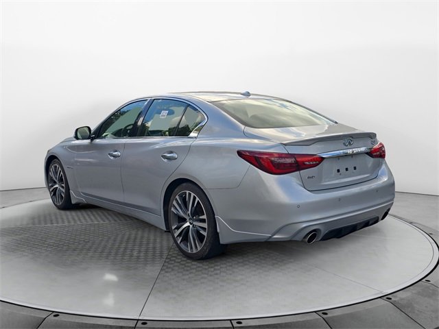 2018 Infiniti Q50 Hybrid LUXE photo 3