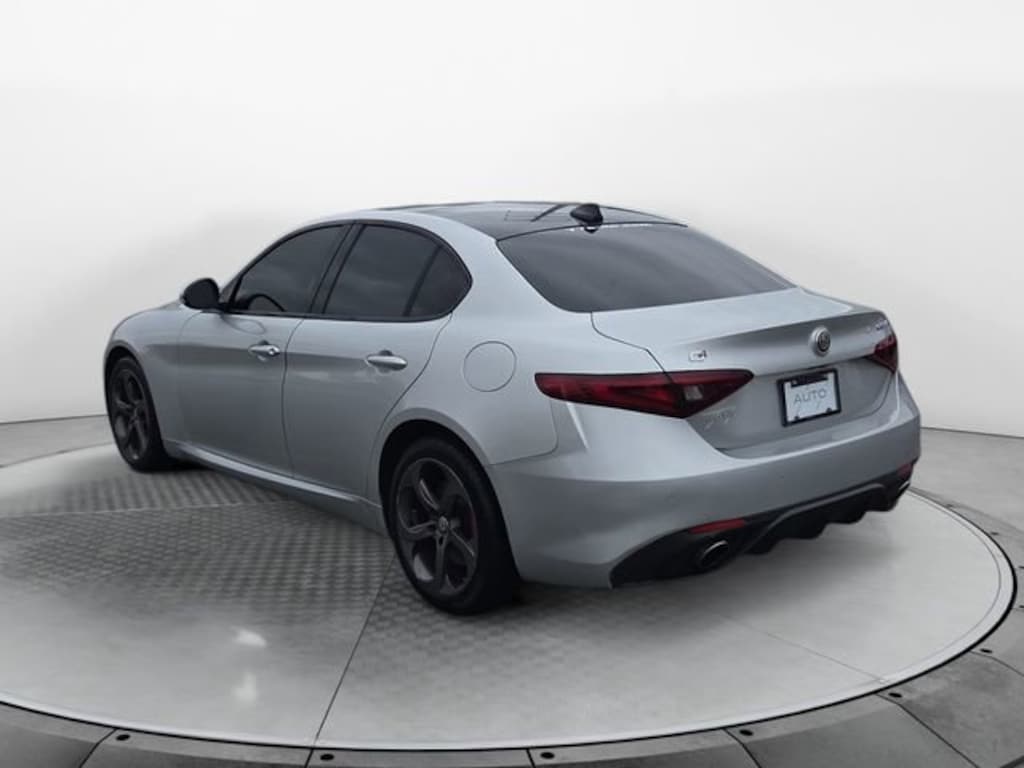 Used 2017 Alfa Romeo Giulia Sedan