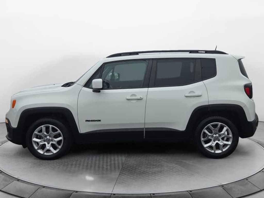 Used 2018 Jeep Renegade Latitude SUV