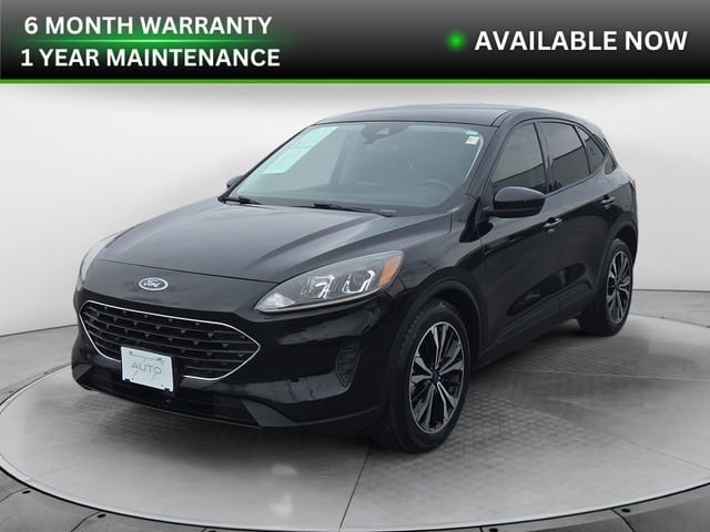 2021 Ford Escape SE's photo