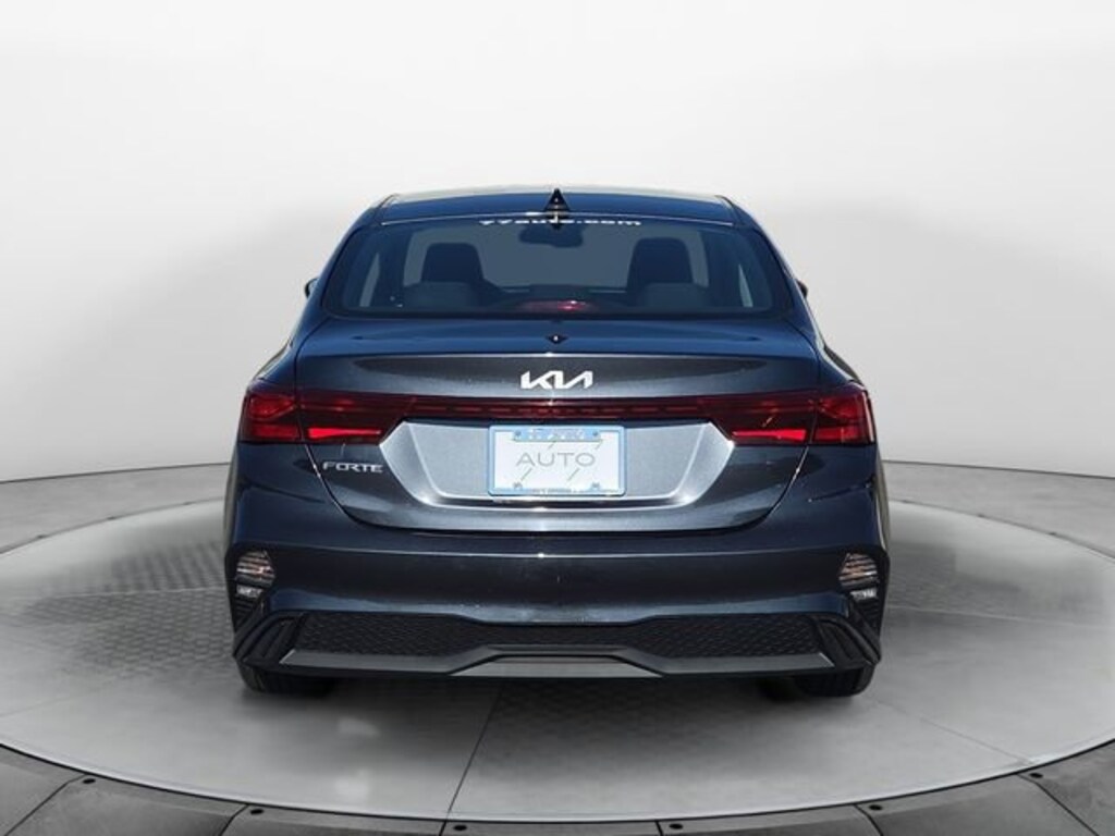 Used 2023 Kia Forte LXS Sedan