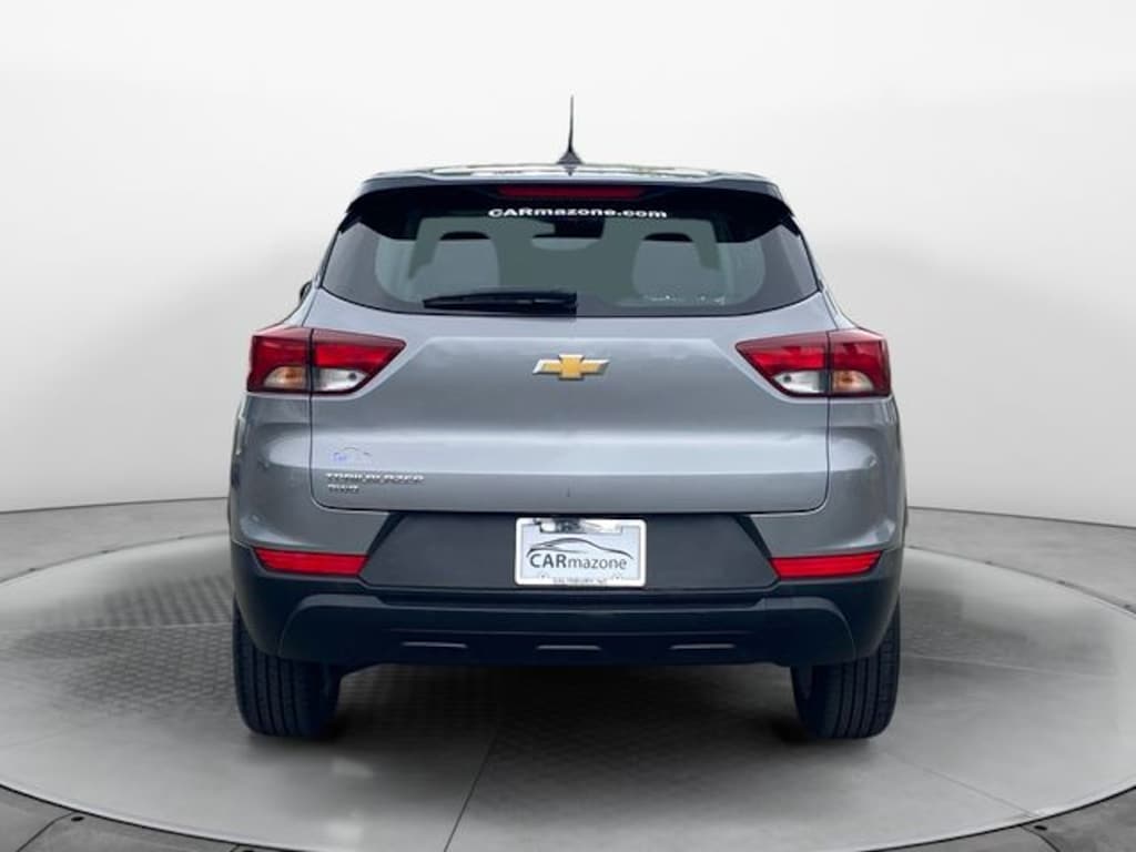 Used 2023 Chevrolet Trailblazer LS SUV