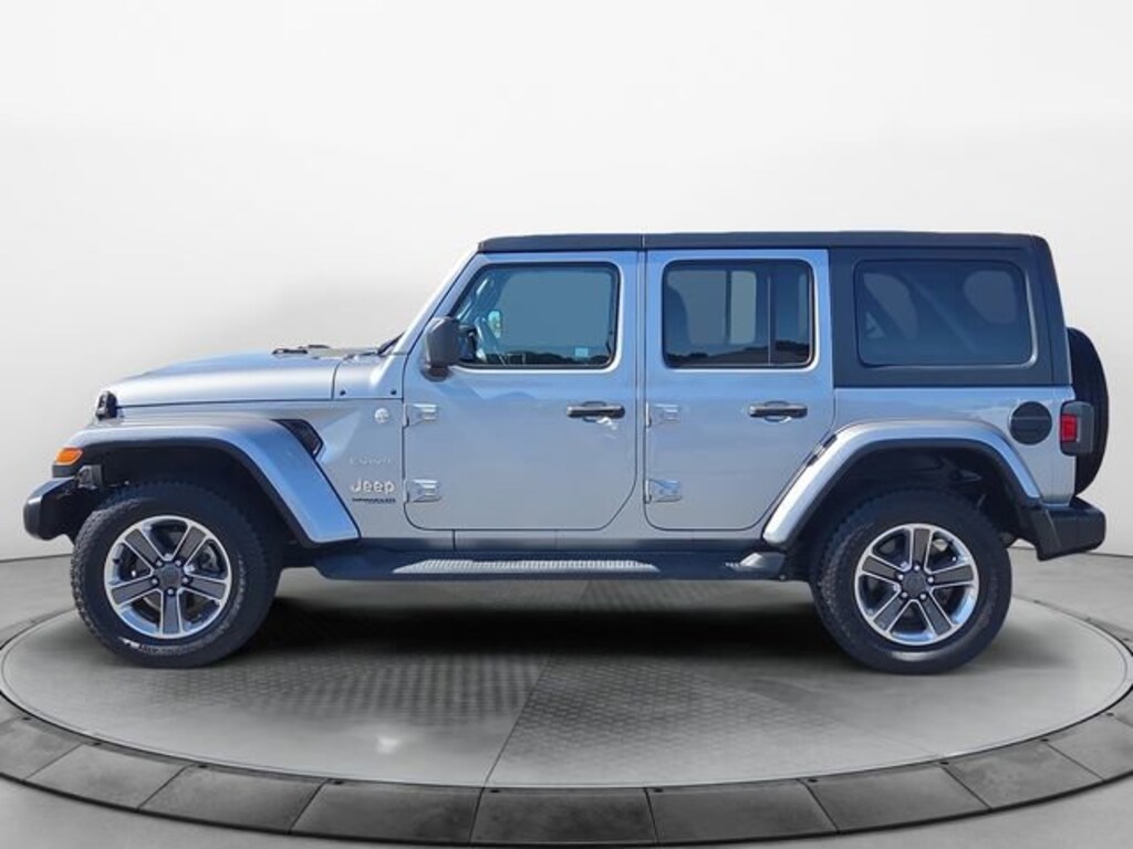 Used 2021 Jeep Wrangler Unlimited Sahara SUV
