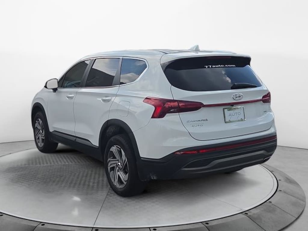 Used 2023 Hyundai Santa Fe SE SUV