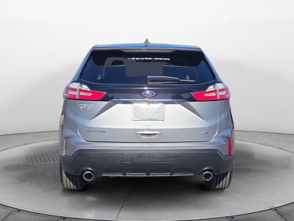 Used 2020 Ford Edge SE SUV