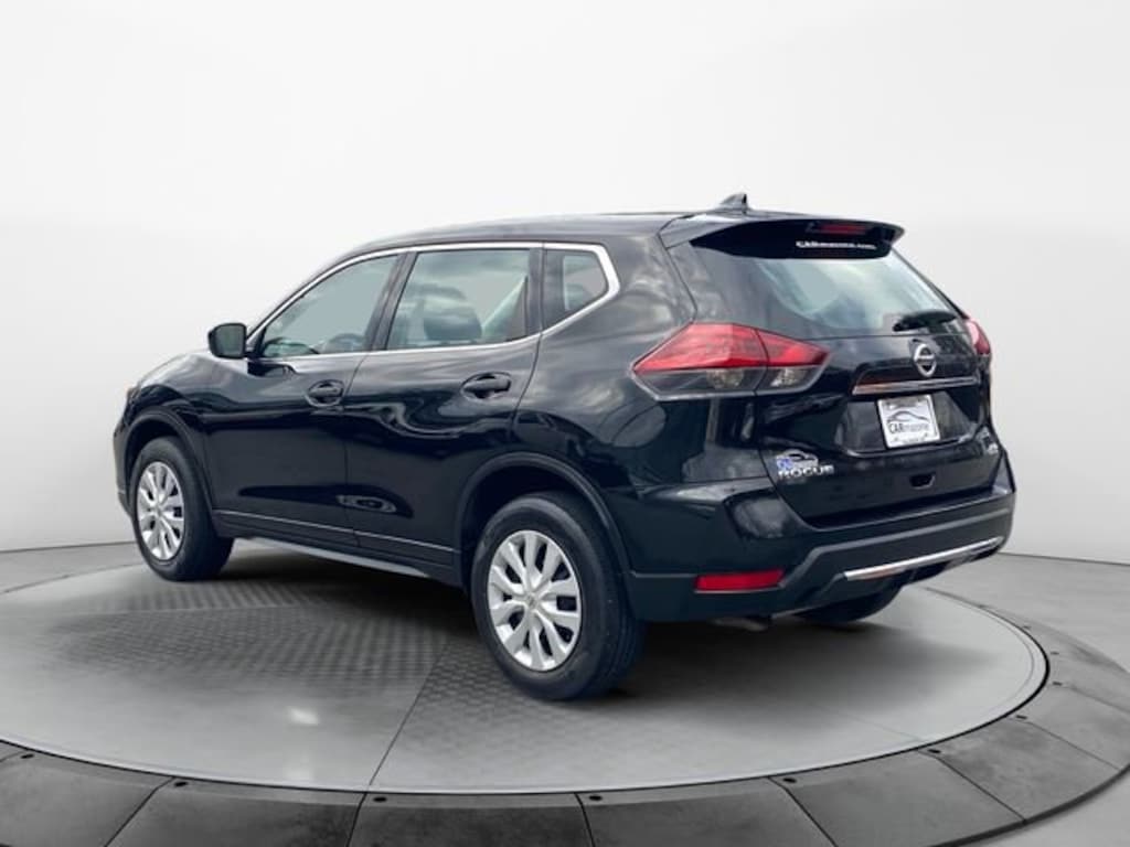 Used 2019 Nissan Rogue S SUV