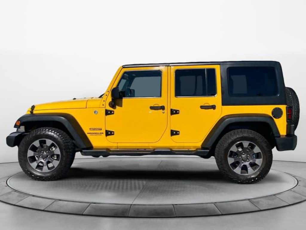 Used 2015 Jeep Wrangler Unlimited Sport SUV