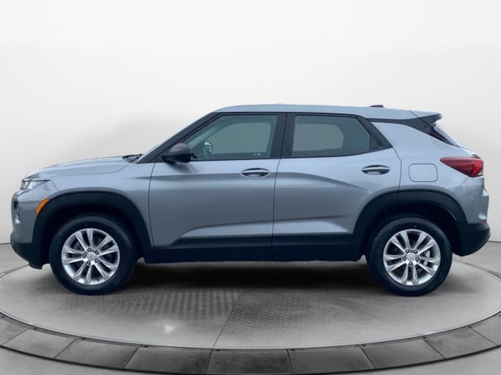 Used 2023 Chevrolet Trailblazer LS SUV