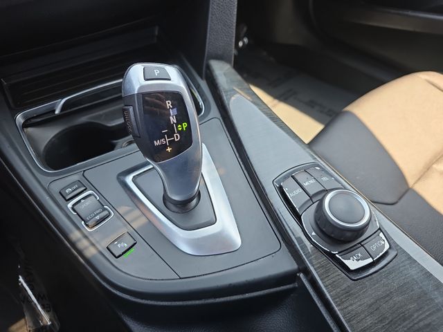 2017 BMW 3 Series 320i - Photo 26