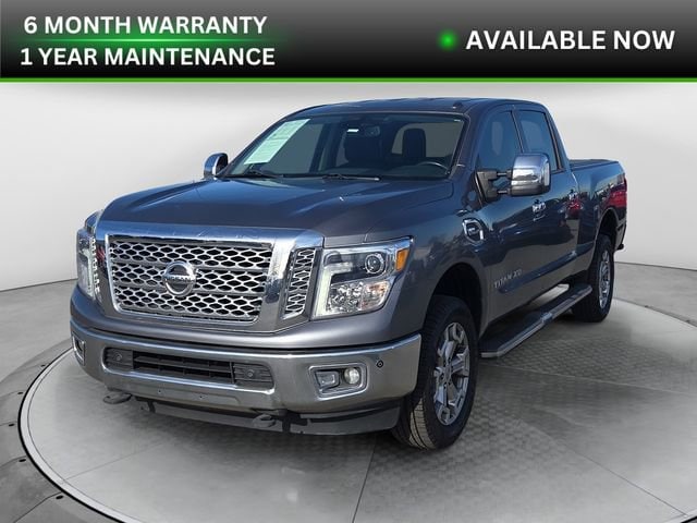 2018 Nissan Titan XD SL's photo