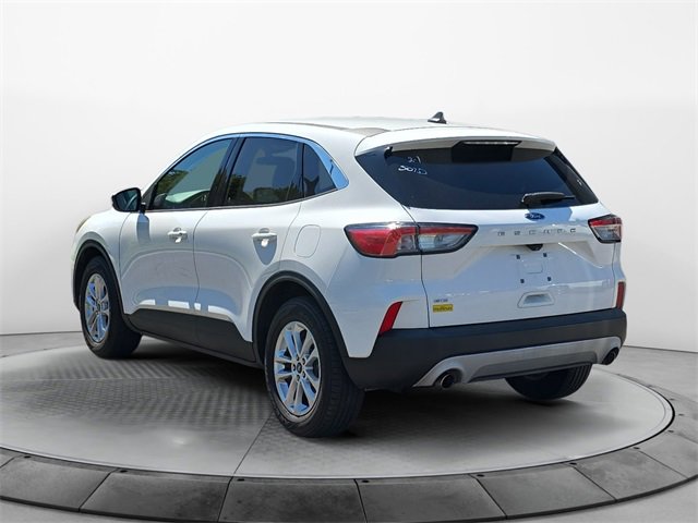 2021 Ford Escape SE photo 3
