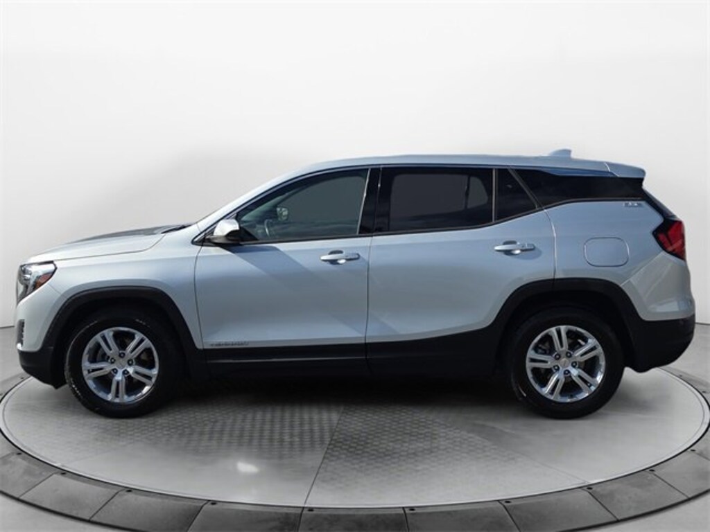 Used 2020 GMC Terrain SLE SUV