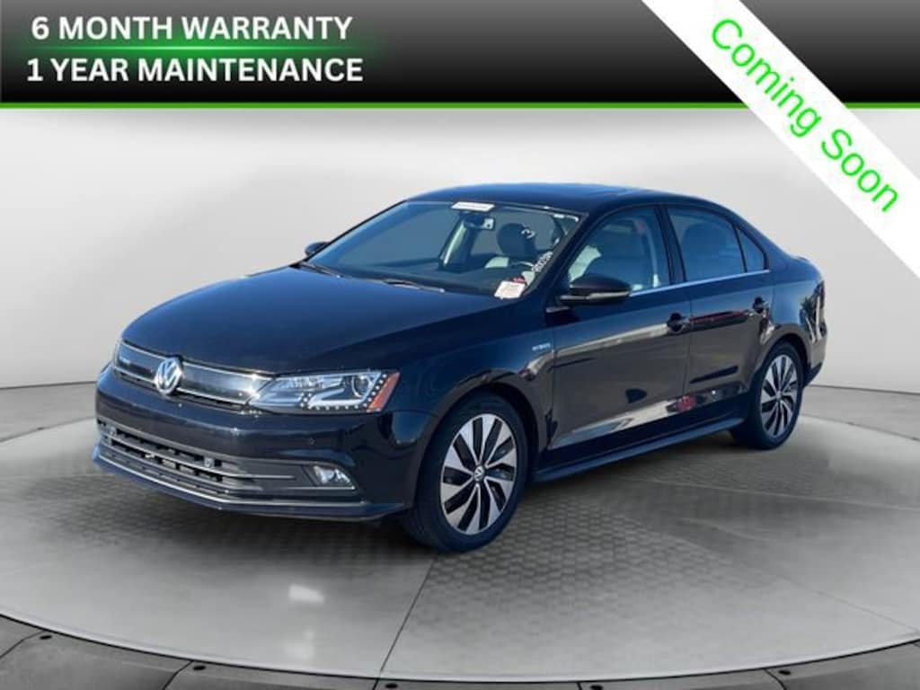 Used 2016 Volkswagen Jetta Hybrid SEL Premium Sedan