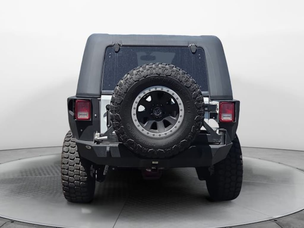 Used 2017 Jeep Wrangler JK Rubicon SUV