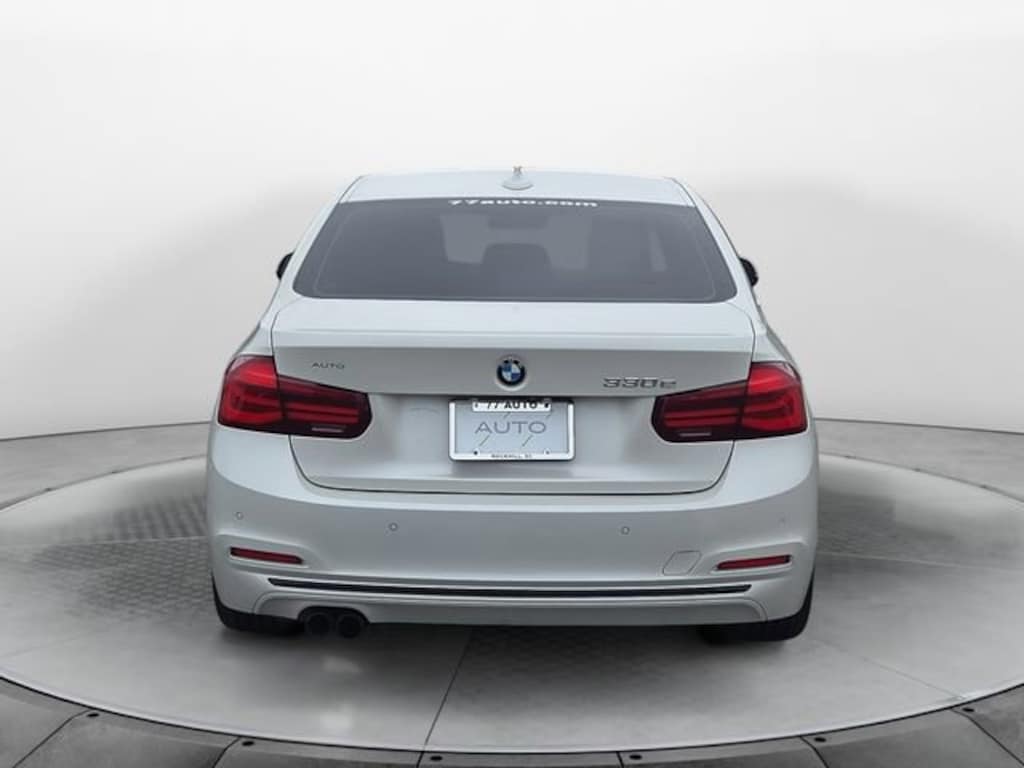 Used 2018 BMW 330e 330e iPerformance Sedan