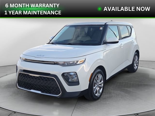 2022 Kia Soul LX's photo