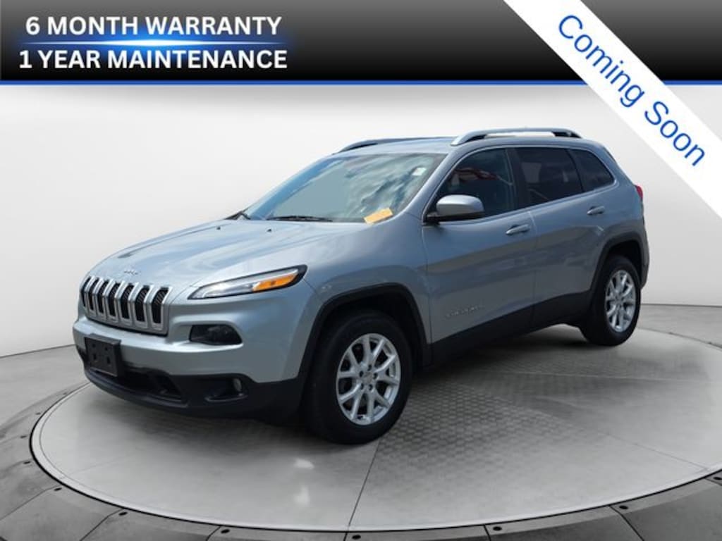Used 2016 Jeep Cherokee Latitude SUV