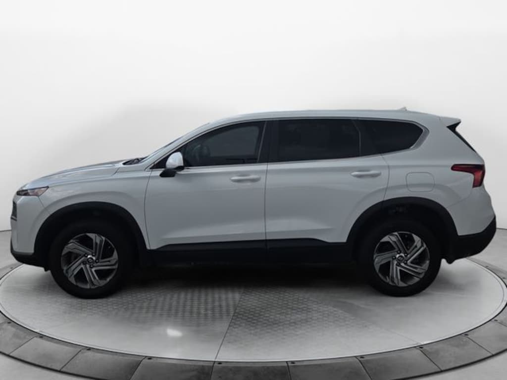 Used 2023 Hyundai Santa Fe SE SUV
