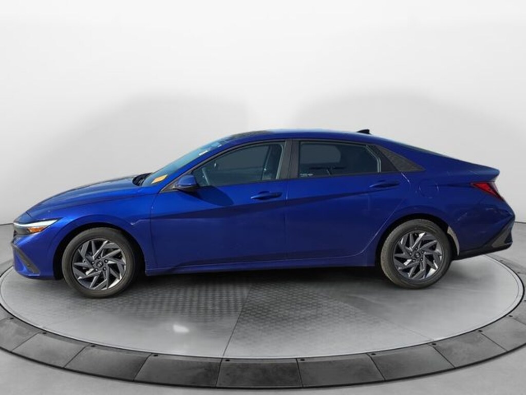 Used 2024 Hyundai Elantra SEL Sedan