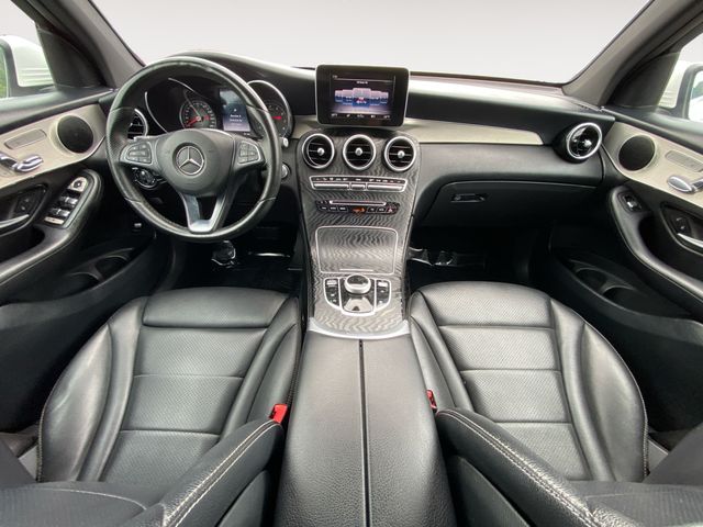 2019 Mercedes-Benz GLC GLC300 - Photo 10