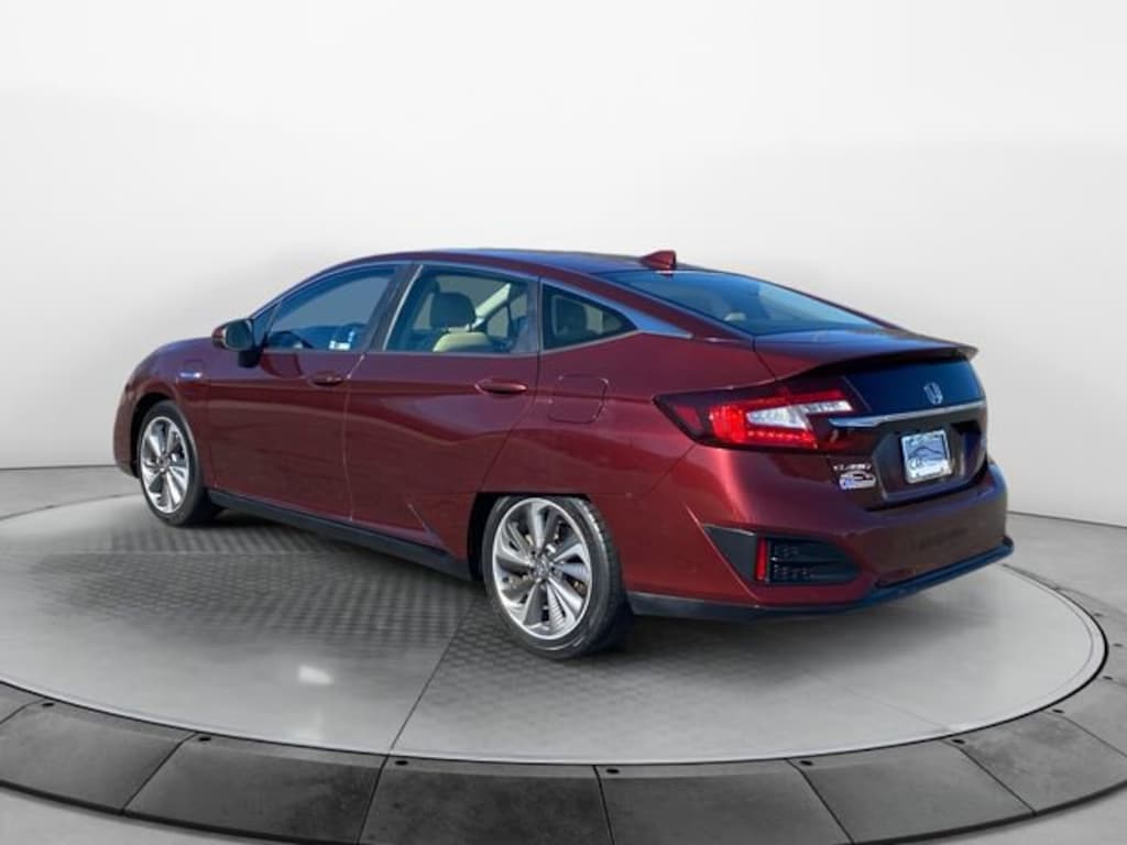 Used 2018 Honda Clarity Plug-In Hybrid Touring Sedan