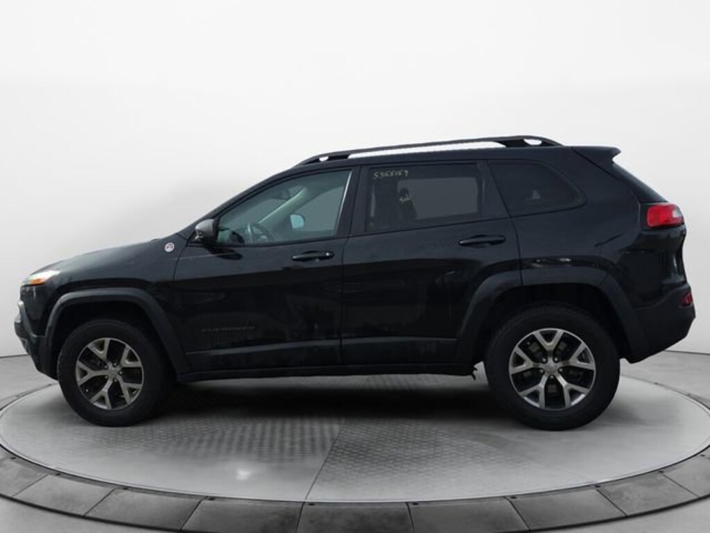 Used 2015 Jeep Cherokee Trailhawk SUV