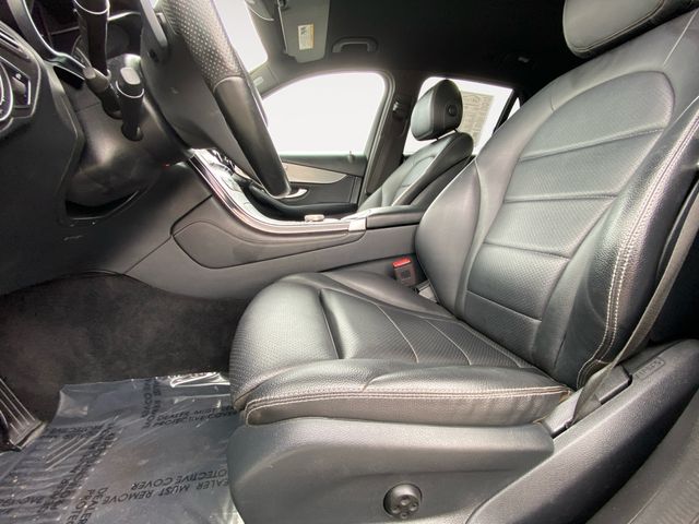 2019 Mercedes-Benz GLC GLC300 - Photo 9