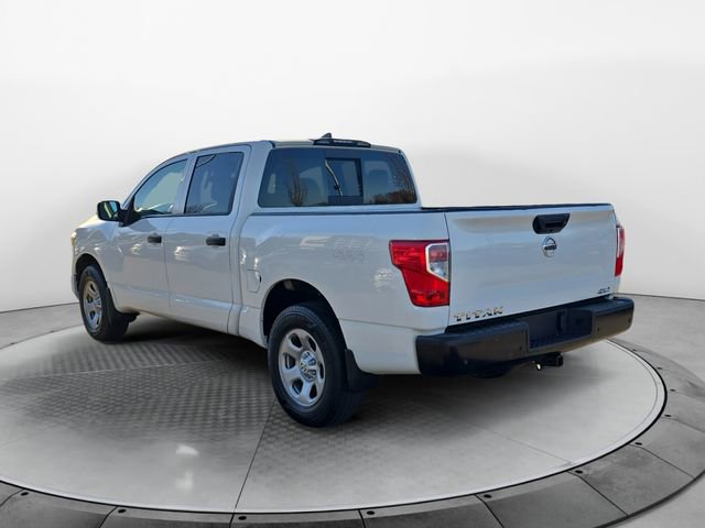 2022 Nissan Titan S photo 3