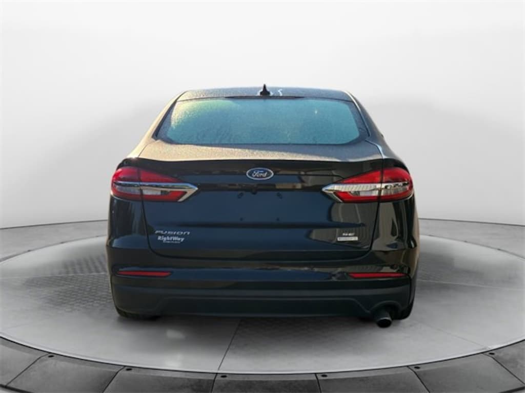 Used 2020 Ford Fusion SE Sedan