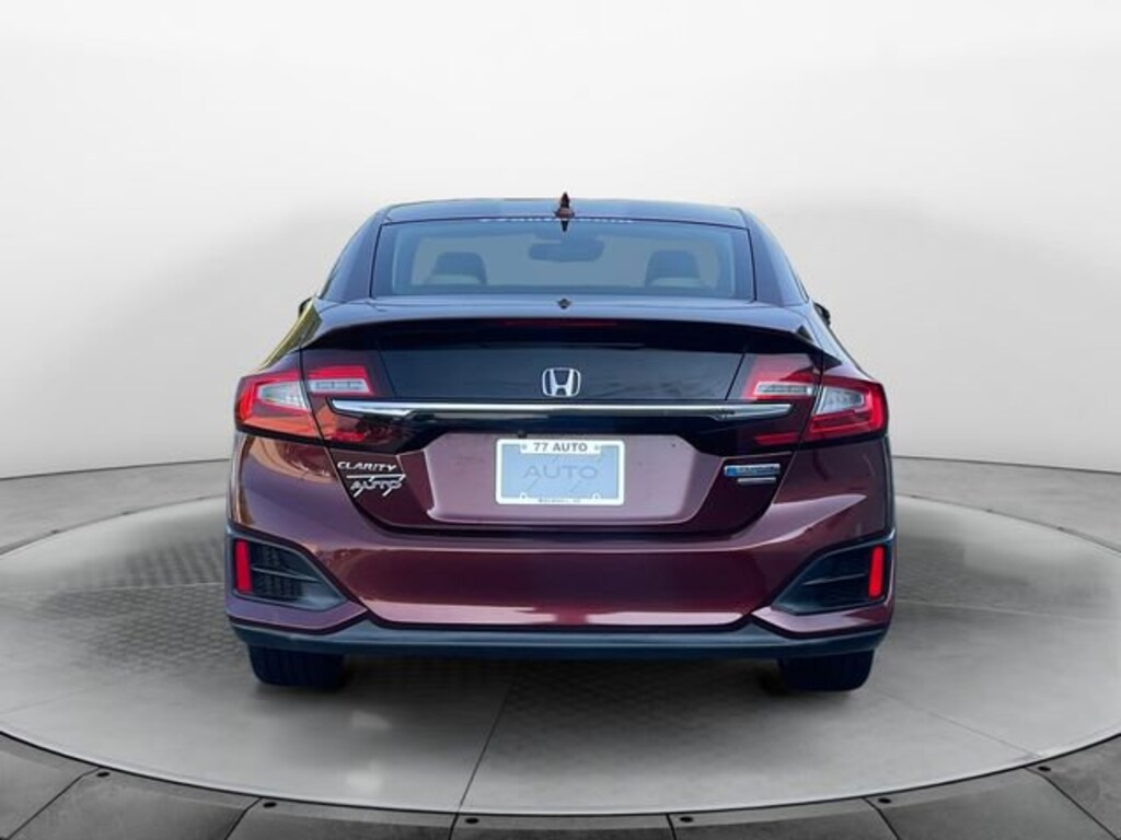 Used 2018 Honda Clarity Plug-In Hybrid Touring Sedan