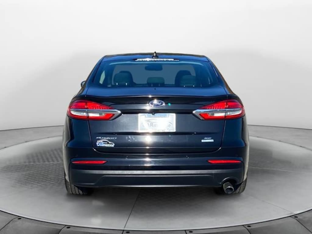 Used 2020 Ford Fusion SE Sedan