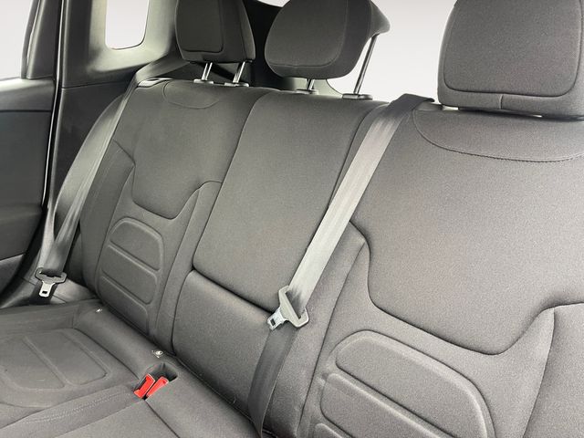 2019 Jeep Renegade Latitude - Photo 13