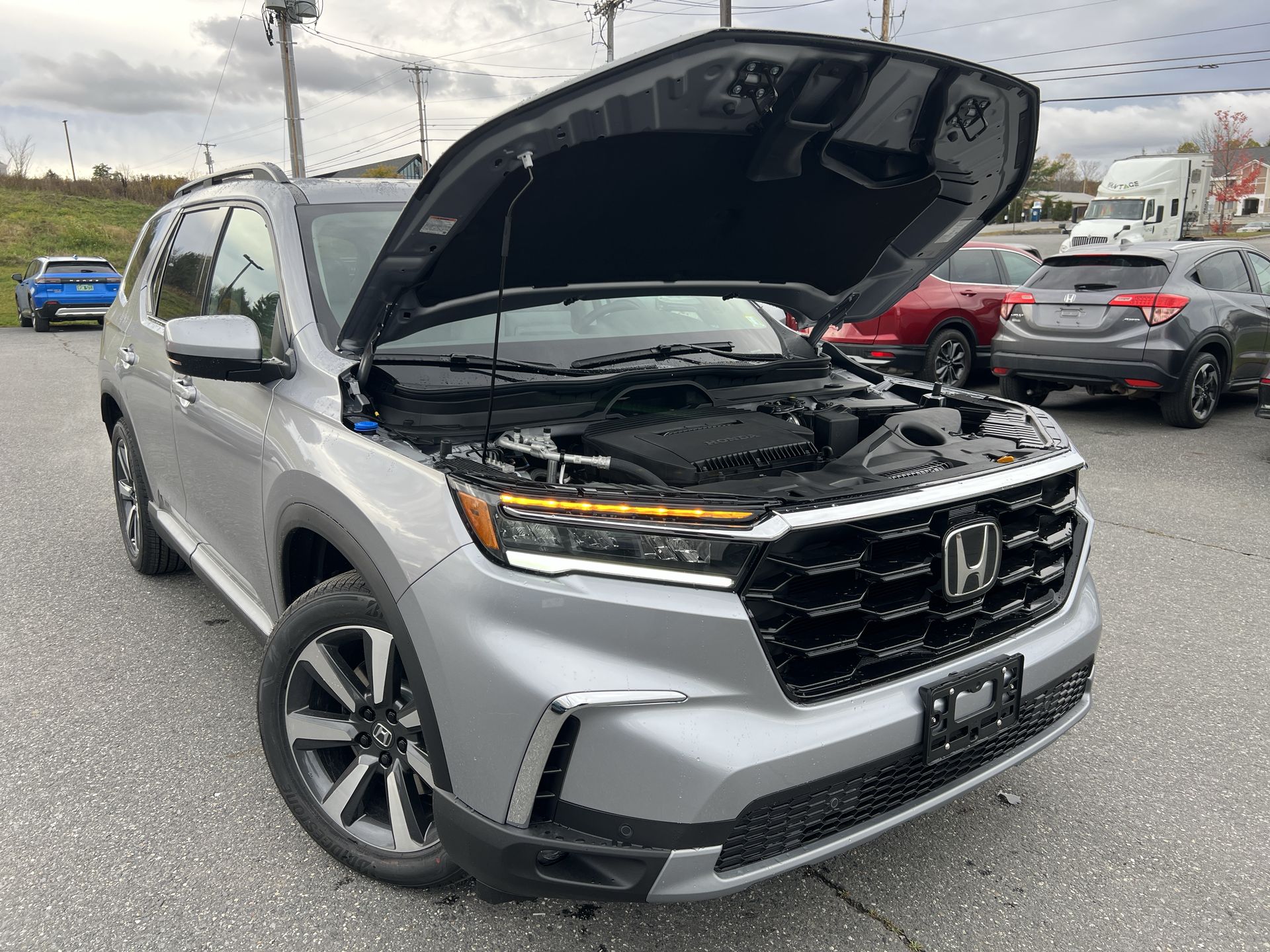 2025 Honda Pilot Touring - Photo 21