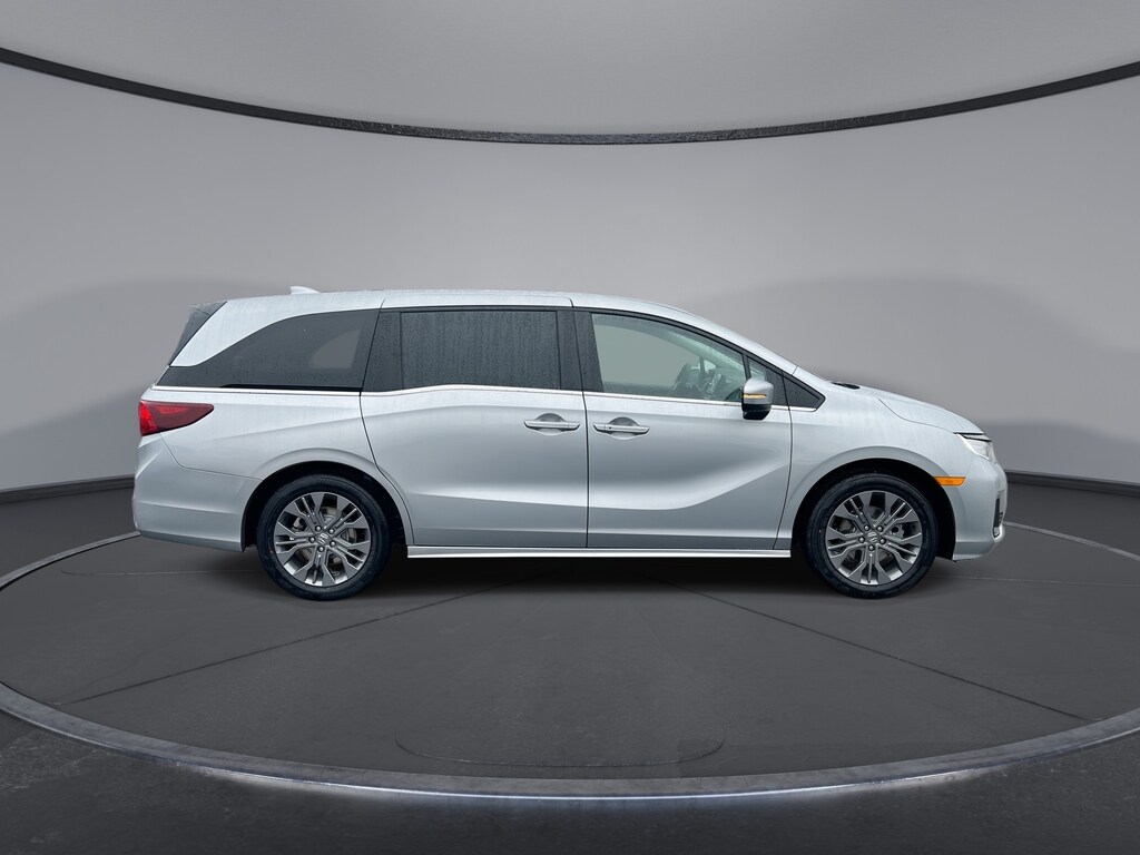 New 2026 Honda Odyssey Touring Van Passenger