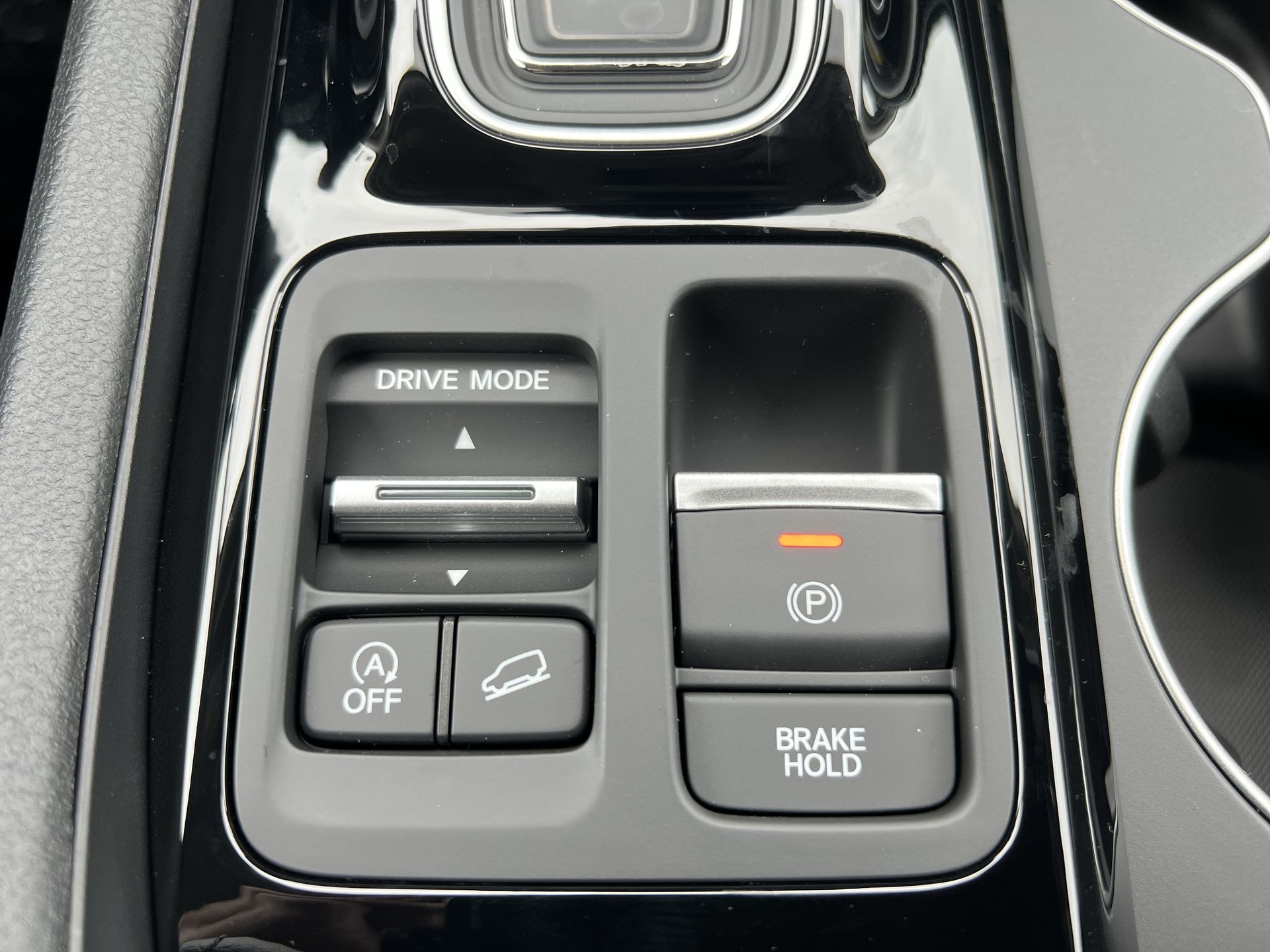 2025 Honda Pilot Touring - Photo 25
