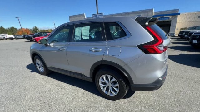 2024 Honda CR-V LX - Photo 9