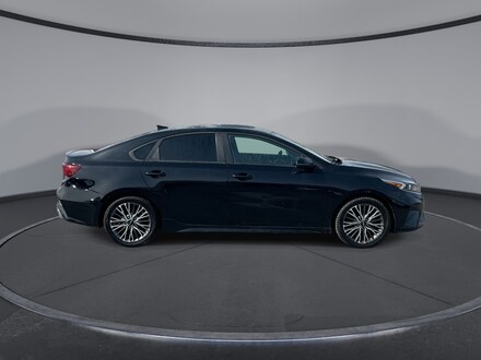 2022 Kia Forte GT-Line Sedan