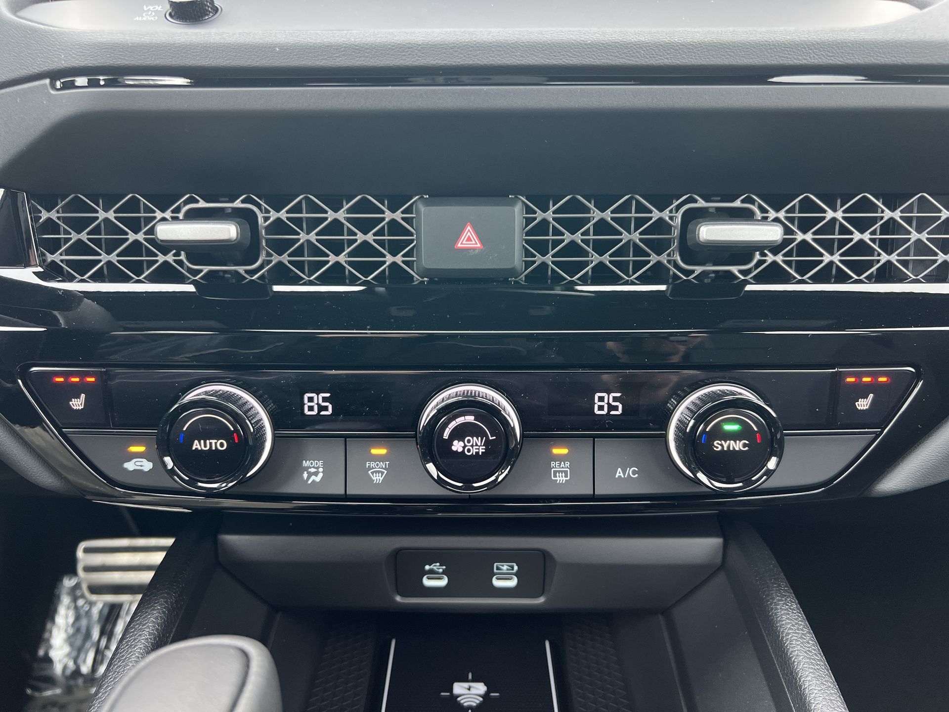 2025 Honda Accord Hybrid Sport - Photo 23