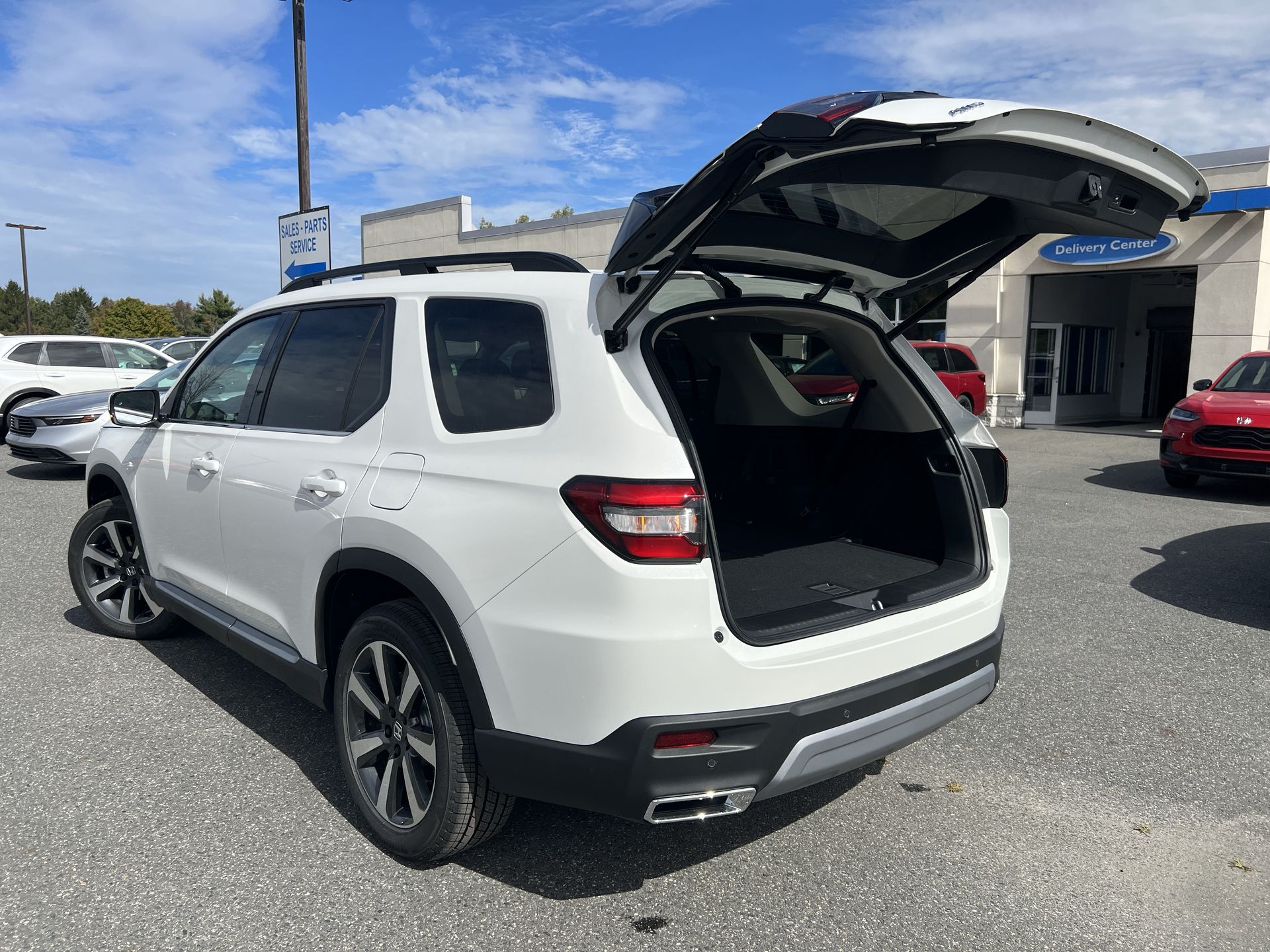 2025 Honda Pilot Touring - Photo 20