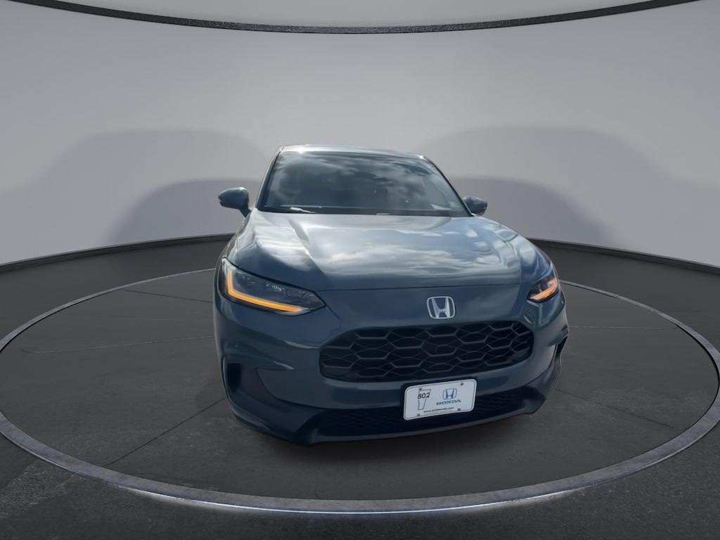 2026 Honda HR-V LX photo 3