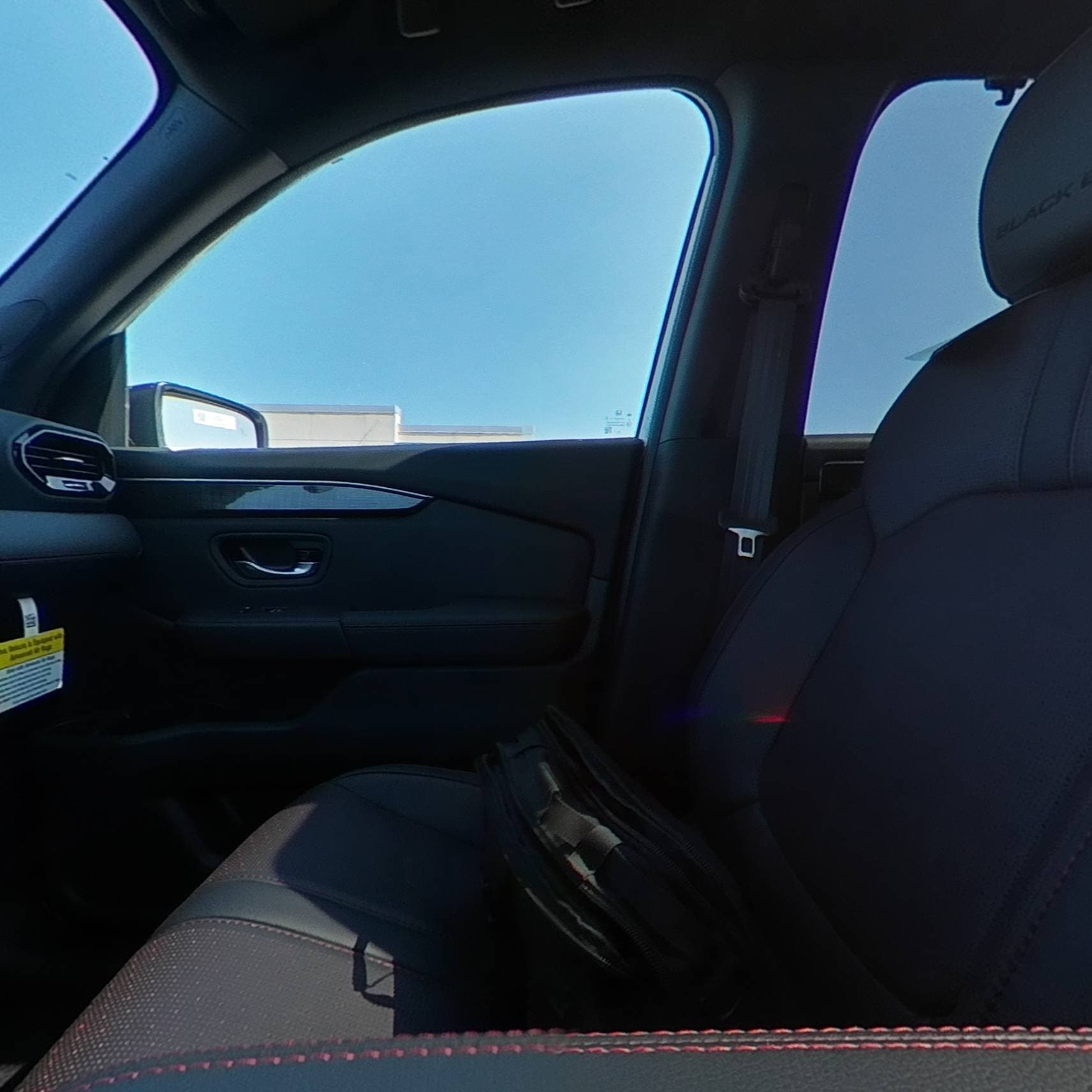 2025 Honda Pilot Black Edition - Photo 28