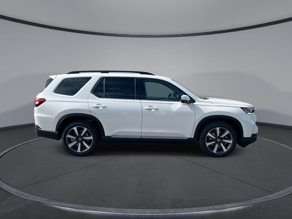 New 2025 Honda Pilot Touring SUV