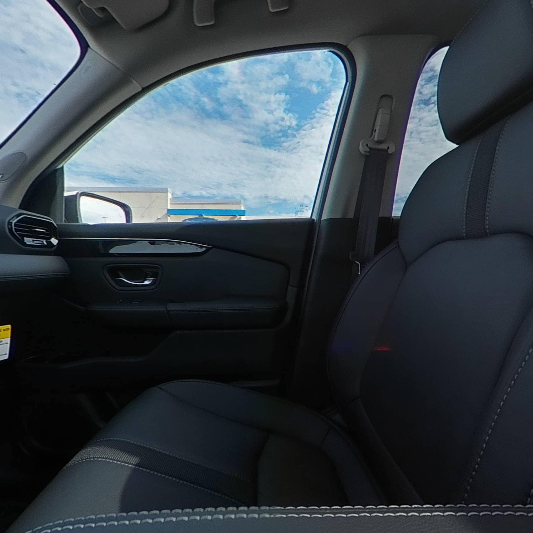 2025 Honda Pilot Touring - Photo 28