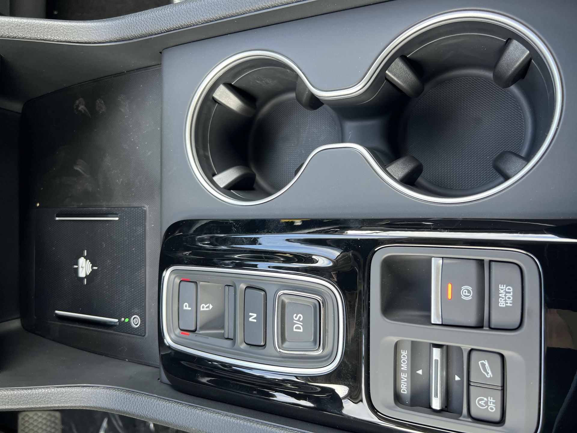 2025 Honda Pilot Touring - Photo 18