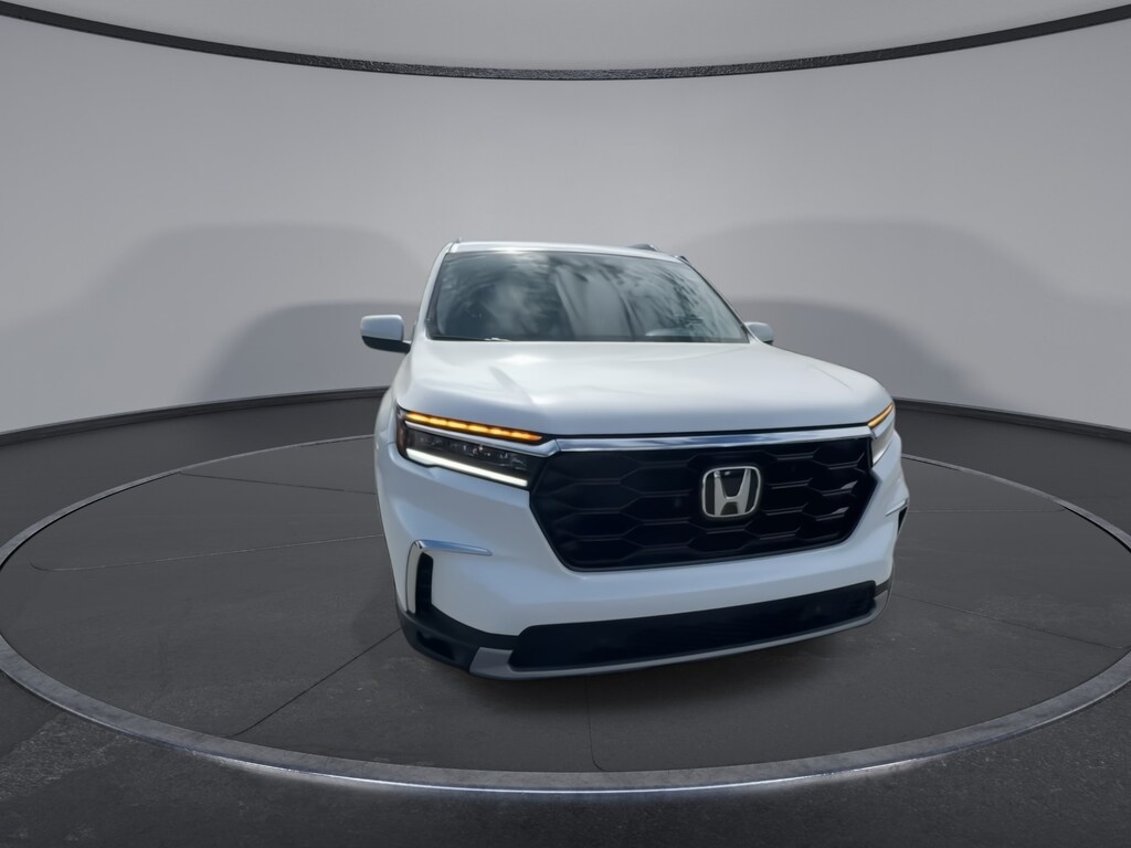 New 2025 Honda Pilot Touring SUV